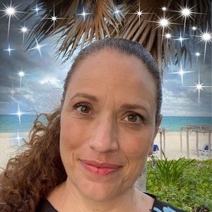 Meet your Posher, Corey